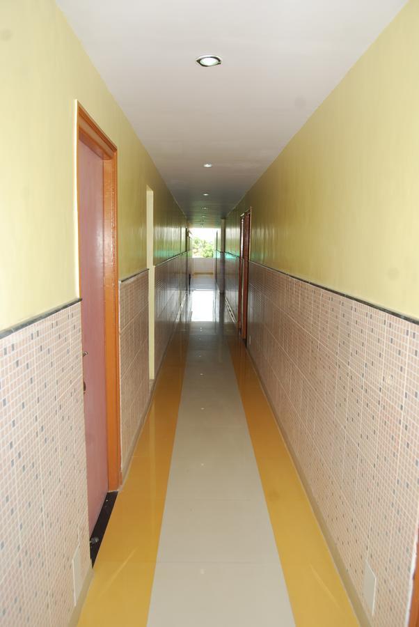 Hotel Utsav Shirdi Dış mekan fotoğraf